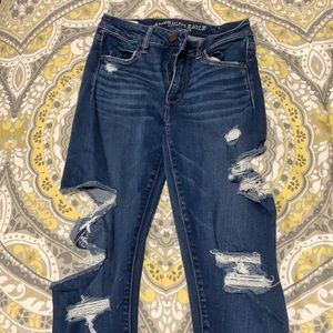 American Eagle Ripped Super Stretch Jeans, size 2 High rise Regular cut